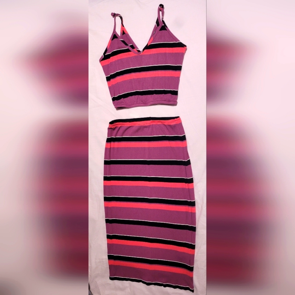 Express Women's Striped Stretchy Shirt & Skirt Set Size Small